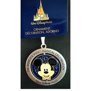 NWT Walt Disney World 50th Anniversary Mickey Mouse 4 Parks Spinner Ornament